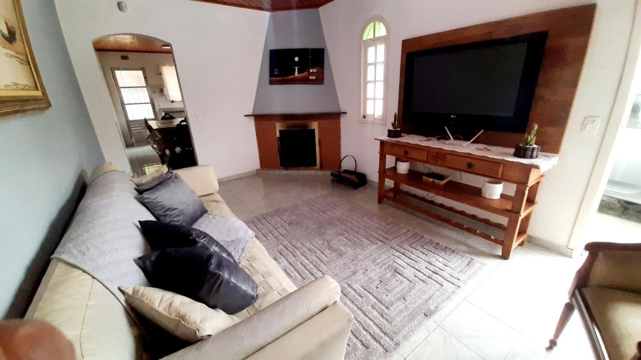 Casa Campos do Jordão Exteriör bild